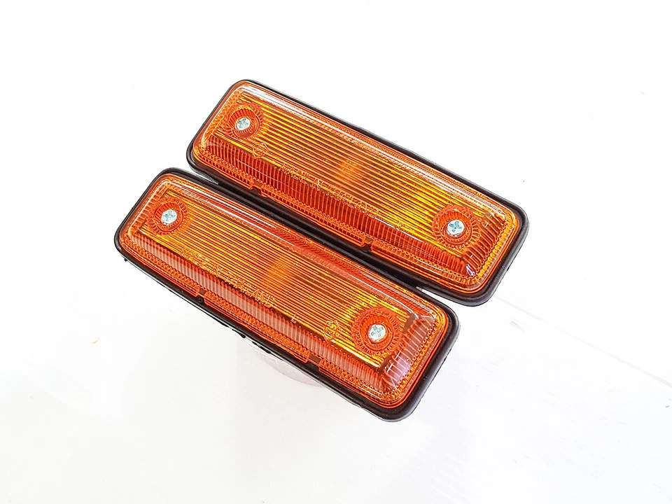 Pair Light Assy Side Turn Signal Lamp For Toyota Pickup Ute LN30 LN40 78-83 - Image 3 of 4