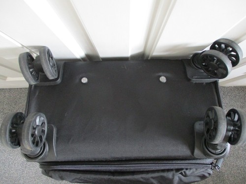 It Luggage - Black, Soft Shell, Lightweight, Small, Telescopic Handle Suitcase - Picture 7 of 14