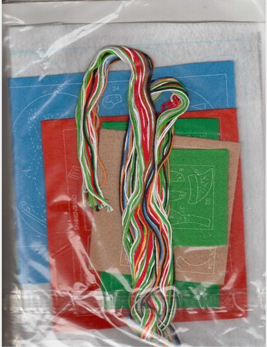 Winter Games Christmas Ornaments Felt Applique Kit Debbie Mumm Snowman Dog Bird - Picture 6 of 6