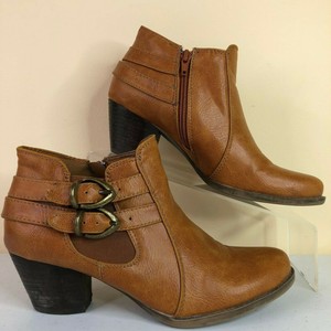 bare traps leather boots