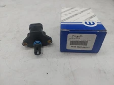OEM Mopar MAP sensor 05293985aa-001 NOS Dodge Neon