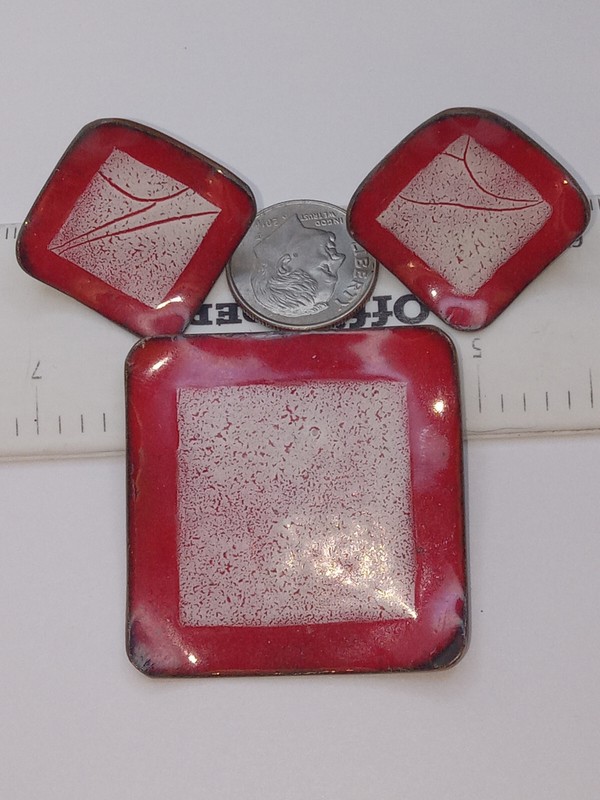 VINTAGE RED & WHITE ENAMEL ON COPPER SQUARE PIN  & SCREW EARRING 1 1/2" & 7/8"