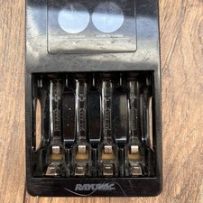 Rayovac AA/AAA NIMH Class 2 Battery Wall 4 Slot Smart Charger Model PS332
