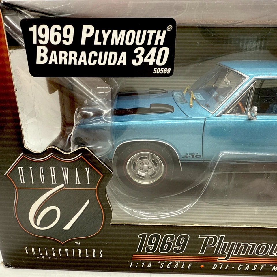 Highway 61 1968 Plymouth Barracuda 50306 Blue 1:18 Scale Diecast - Image 2 of 4