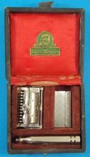 Antique Ever Ready Safety Razor Travel Kit 19...