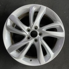 Infiniti QX30 OEM Wheel 18” 2017-2019 Rim Factory Original D03005DA1B 73795