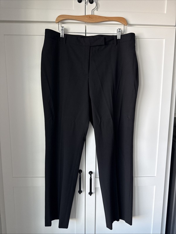 Chaus - Women’s Dress Pants - Size 16 - Black - Excellent Condition 