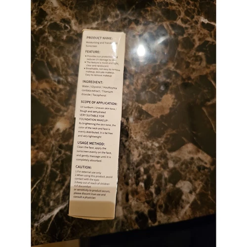 Soug Moisturizing Chemical Sunscreen SPF 50 PA+++ 50mL - Picture 2 of 6