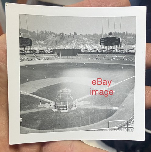 August 1963 LA DODGERS STADIUM Snapshot: Batting Practice Milwaukee Braves Game - Picture 2 of 3