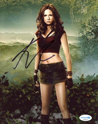 Karen Gillan Jumanji Autographed Signed 8x10 Photo ACOA | eBay