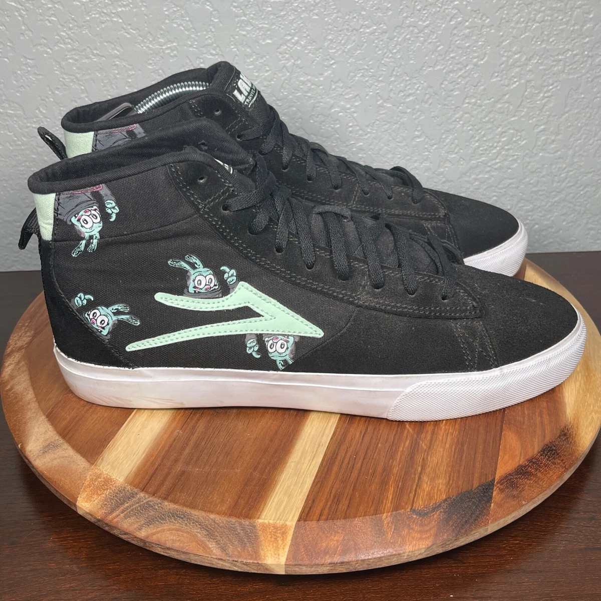 Lakai hotsell newport hi