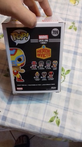 Funko POP! #709 El Heroe Invicto (Iron Man - Marvel Lucha Libre) - Imagen 5 de 6
