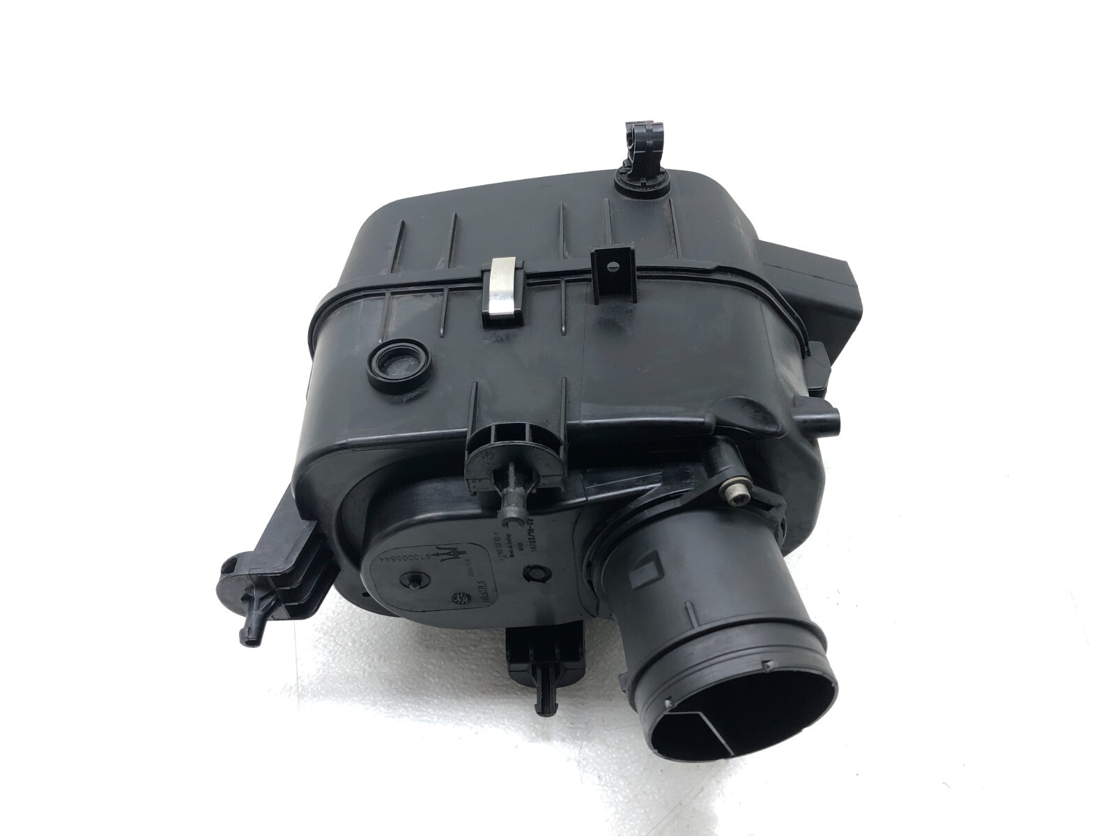 2014-2019 MASERATI GHIBLI SQ4 3.0L LEFT DRIVER FRONT AIR CLEANER FILTER BOX OEM.