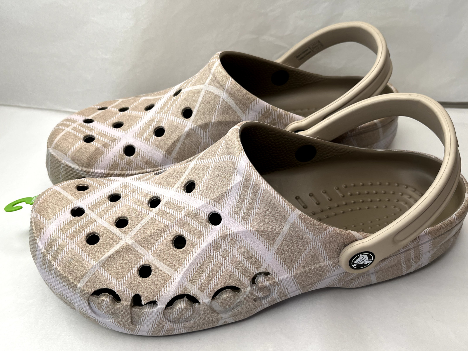 MENS CROCS BAYA CLOG UK SIZE 11 EU 46-47 SANDAL TARTAN HOLIDAY BEACH image 6