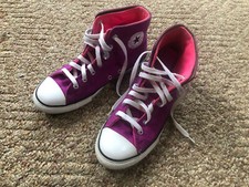 CHUCK TAYLOR ALL STAR LIFT PLATFORM CANVAS SHOES LEGEND BERRY WOMEN'S SIZE 7-7.5