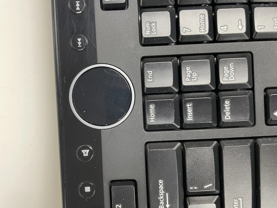 Dell Wireless Slim Black Multimedia Keyboard (keyboard Only) - Image 2 of 4