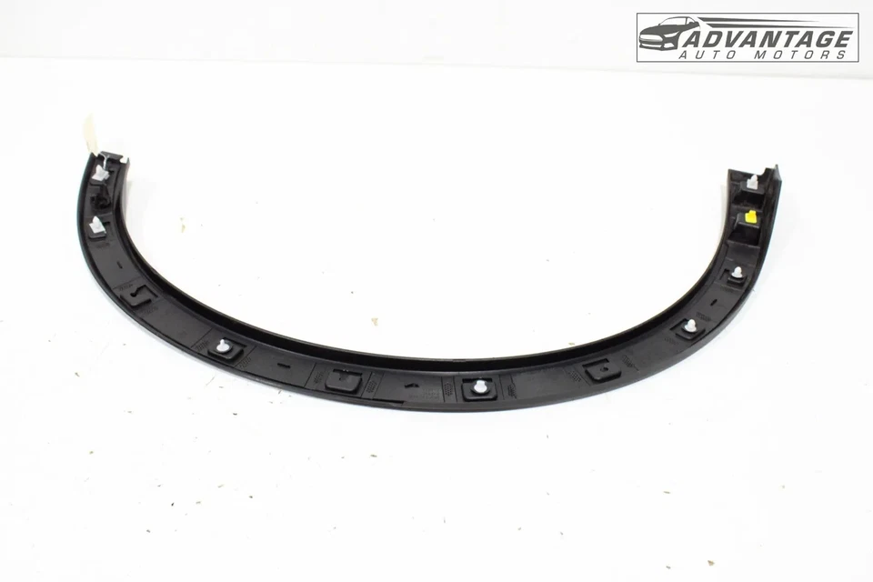 Cadillac XT4 2020-2023 trasero derecho cuarto arco acampanado moldura cubierta OEM Foto 3 de 4