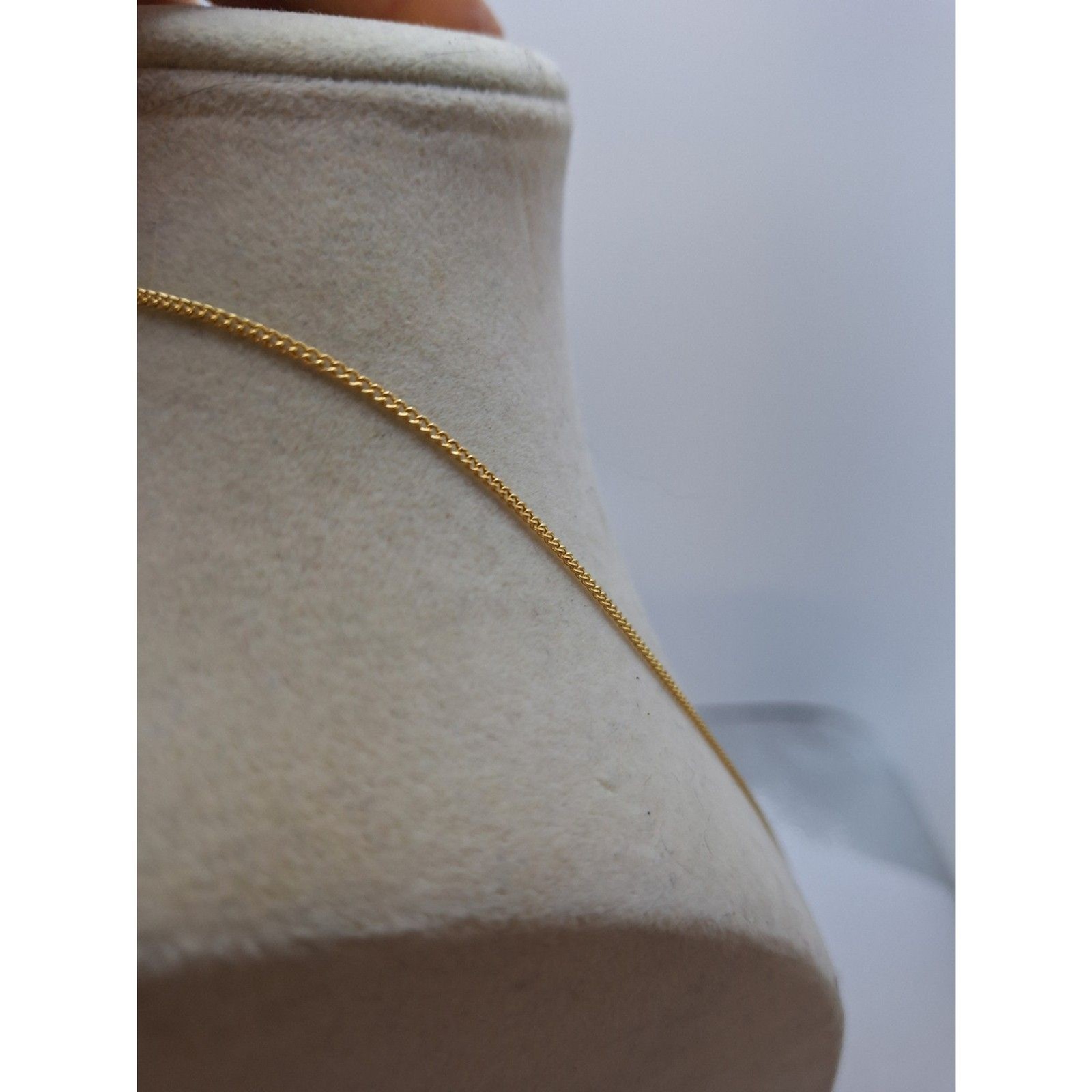 A Ladies' Tortoise Shell Pattern Bar Necklace Cho… - image 7