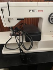 🧵 PFAFF 1222E Sewing Machine – With Pedal & Accessories 🧵