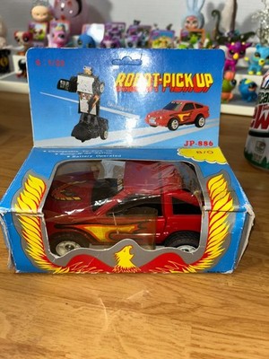 VINTAGE ROBOT PICK UP TRANSFORMER PONTIAC TRANSAM RED BUMP AND GO KO READ