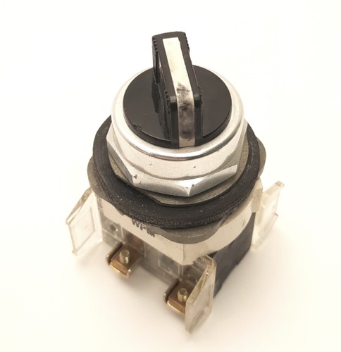 Allen Bradley 800T-H2 Selector Switch 2-Position Rotary Maintained Knob 2NO-1NC - Bild 5 von 5