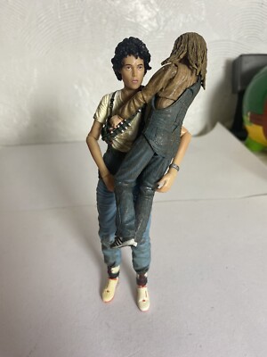 ALIENS - Ripley Rescuing Newt - 30th Anniversary Deluxe Set NECA 2014 Rare