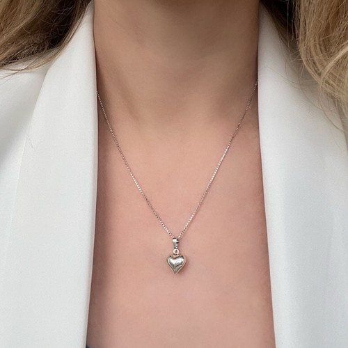 Small heart pendant, solid Sterling Silver. Gift Bag - Picture 5 of 8