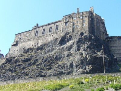 Photo 6x4 Castle from the steps at Granny's Green Edinburgh  c2009