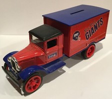 New York Giants ERTL Goal Line Classic Metal Bank 1993 Diecast Truck with Box