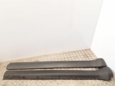 Ford Maverick 2001 3.0 Links & Rechts Sill Schutz Panel Abdeckung