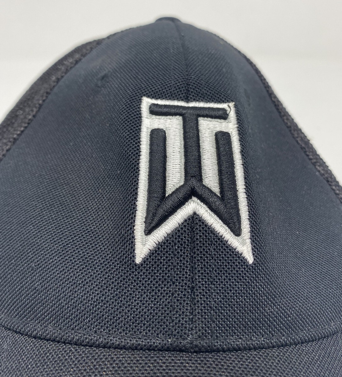 Black Nike RZN Aerobill Tiger Woods TW Hat Flex Fit M / L Cap