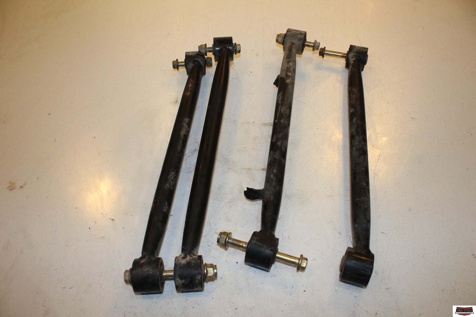 1998 Arctic Cat 400 4x4 Rear Swingarm Back Suspension Swing Arms 0504