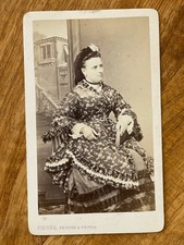 Photo Carte de Visite CDV Portrait femme robe mode  1860 Piquée Troyes