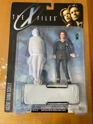 New X-Files Series 1 Agent Dana Scully w/ Corpse Action Figure McFarlane Toys