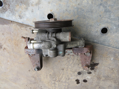 Honda Integra Type R DC2 B18C6 UKDM RHD Servopumpe mit Halterungen