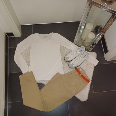Neu Set Outfit 34 36 esprit Chino-Hose beige Sweatshirt weiß 100%baumwolle Top