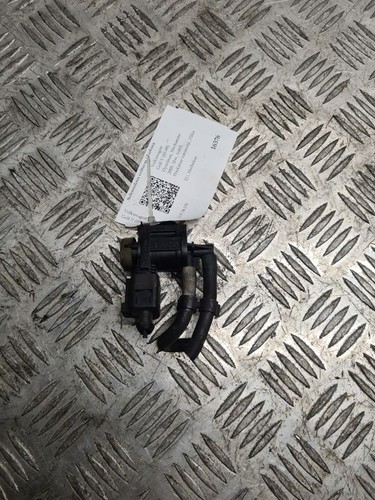 Volkswagen Golf V 2005 Diesel 1kW Turbolader Druckwandler Magnetventil DRA16376