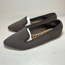 Journee Collection Womens 6.5 M Grey Fabric Slip On Pointed Toe Flats NIB FQ8