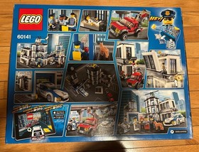 LEGO CITY 60141 Police Station - New Sealed Retired - NOT A MINT BOX - SEE PICS!