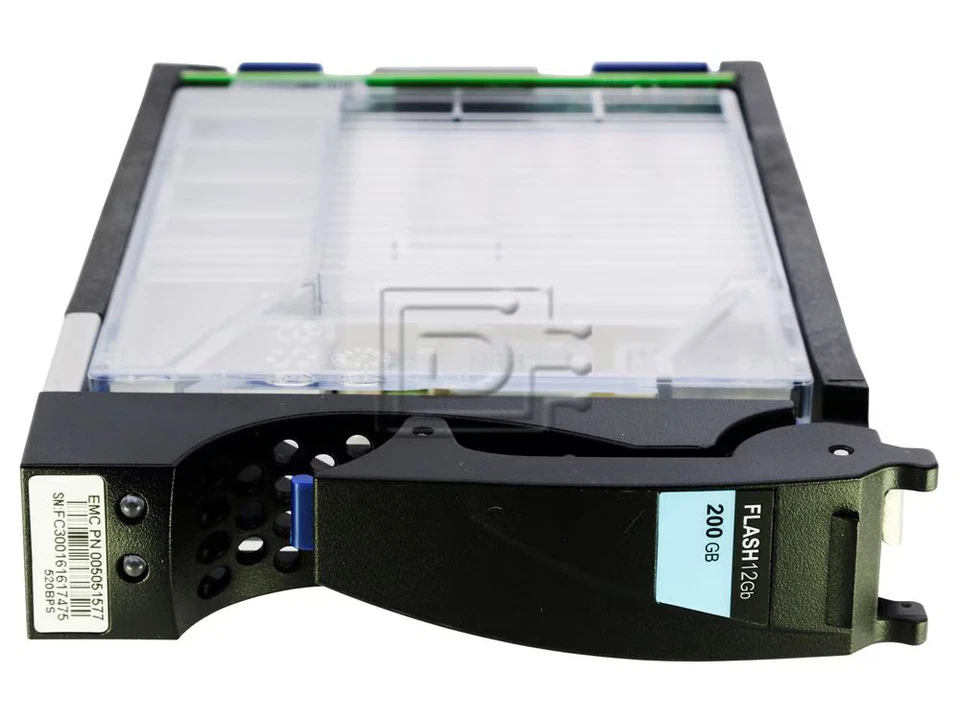 EMC Unity D3FC-VS12FX-200 / D3-VS12FX-200 / 005051577 / 005051581 200GB SAS SSD - Image 2 of 4