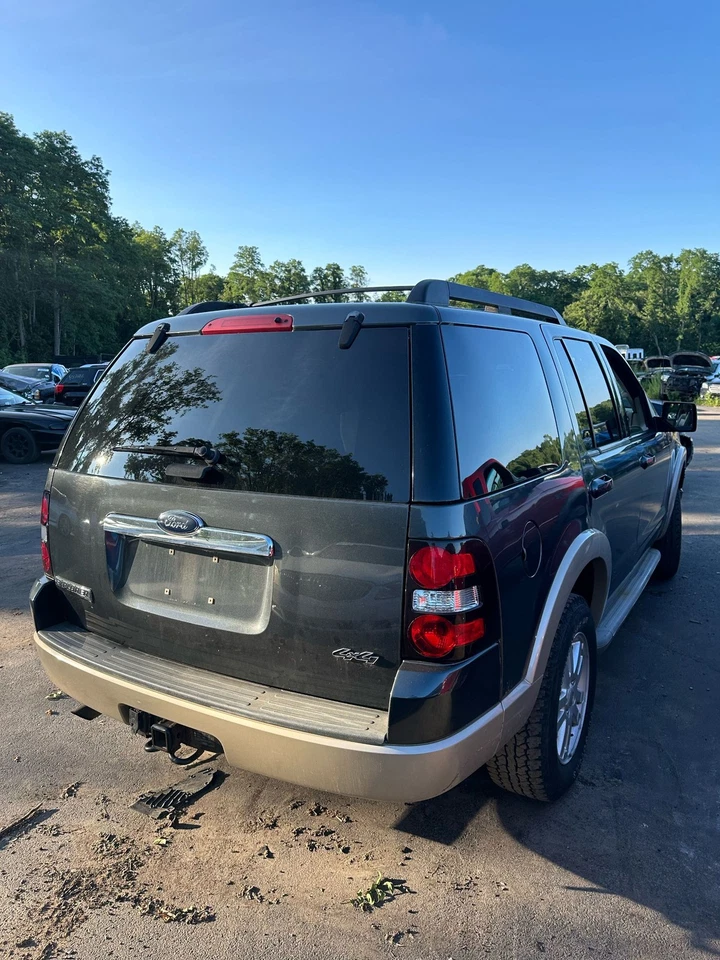 Motor de arranque usado serve: 2010 Ford Explorer exc. Sport Trac 6-245 4.0L de 10/0 - Imagem 4 de 4