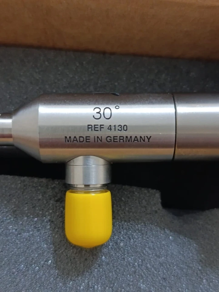 Mira telescópica Smith & Nephew 2,7 mm 30 grados, 25 mm distancia focal 4130F S/N HG976751 Foto 2 de 3