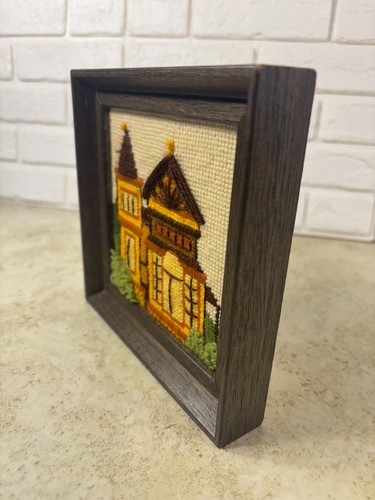 Vtg MCM Victorian Home Needlepoint/Crewel Small Framed Wall Art Decor Wood Frame - Picture 11 of 14