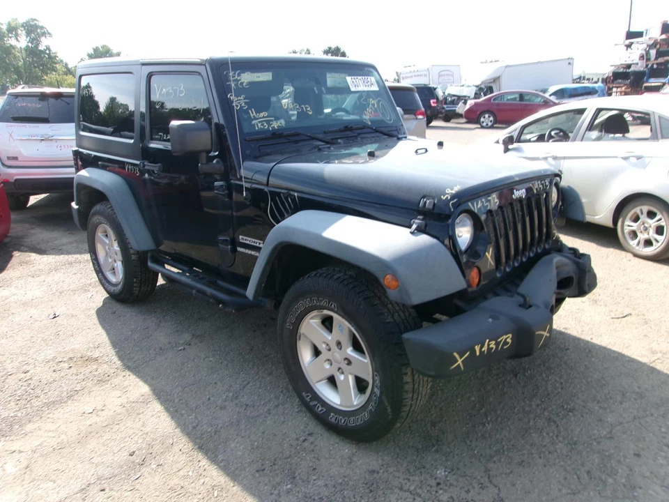 Motor de limpiaparabrisas usado para: Jeep Wrangler 2011 grado A Foto 2 de 4