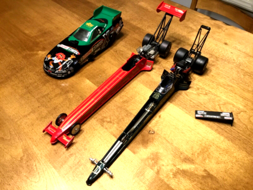 1/24 ( LOT of 3 ) 2 TOP FUEL DRAGSTERS & FUNNY CAR DIECAST JUNKYARD USED PARTS