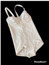 VINTAGE BEIGE YOUNG SMOOTHIE BODY SHAPER BRA GIRDLE 34C ONE PIECE SHAPEWEAR