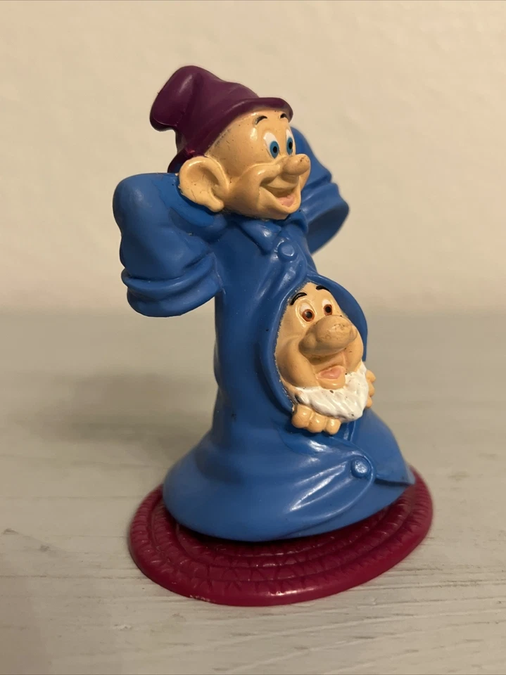 SNOW WHITE & THE SEVEN DWARFS DOPHEY & SNEEZY 3” FIGURE PLASTIC TOY - Image 3 of 4