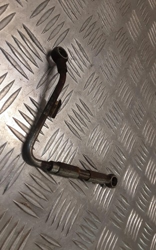 OPEL INSIGNIA A Estate G09 Turbinenschmierrohr 2.00 Diesel 96kw 2010 28412693