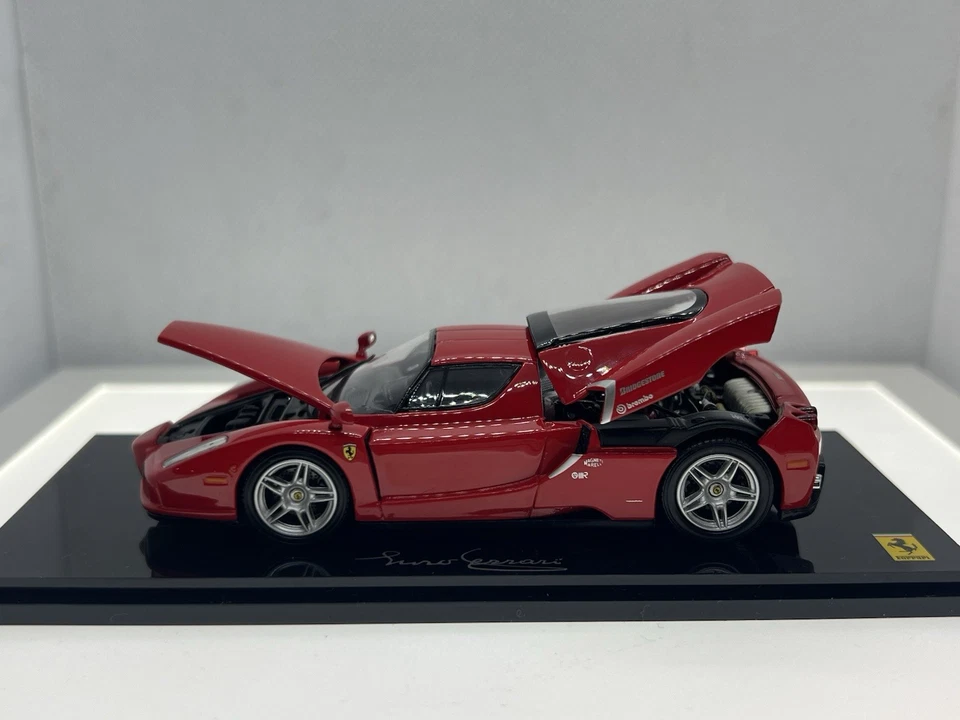 Kyosho - Ferrari Enzo Test Car - Scala 1/43 - Cod. 05001T - Immagine 4 di 4