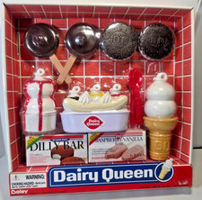 Vtg 2002 Dairy Queen DQ Play Food Hot Eats Cool Treats Ice Cream Boley New